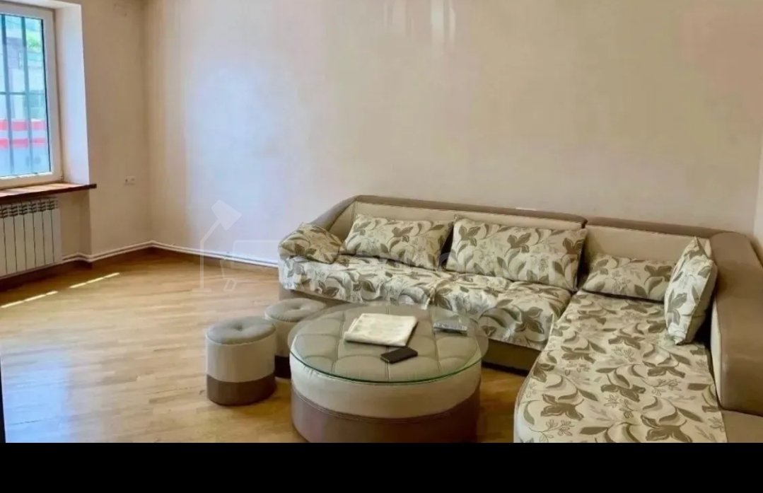 2 Սենյականոց Բնակարան Քարե Շենքում, 56քմ, 5/5 հարկ, Կապիտալ Վերանորոգված, Կահավորված