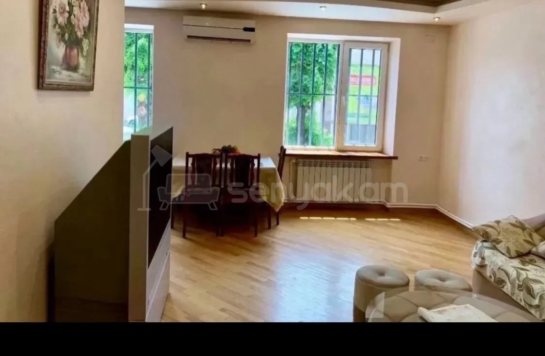 2 Սենյականոց Բնակարան Քարե Շենքում, 56քմ, 5/5 հարկ, Կապիտալ Վերանորոգված, Կահավորված