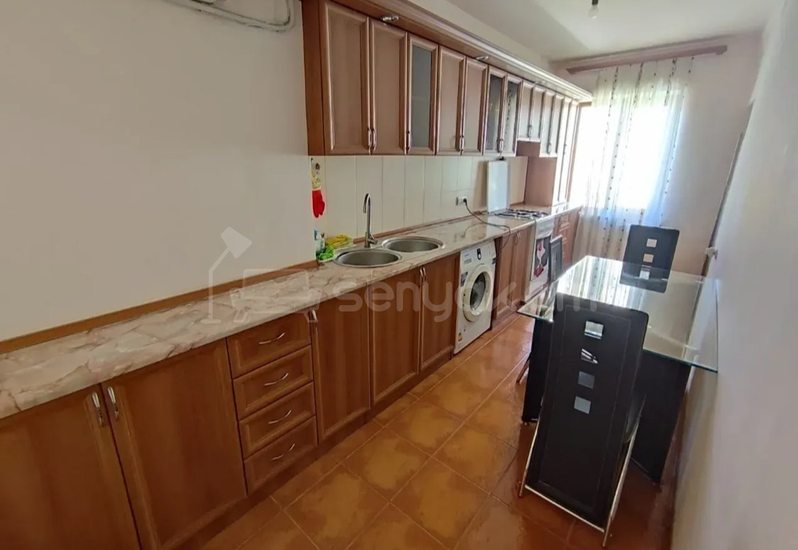 3 Սենյականոց Բնակարան, 73քմ, 8/9 հարկ, Կապիտալ Վերանորոգված, Կահավորված