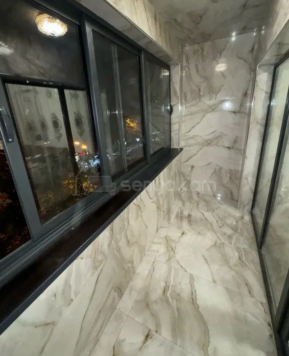 4 Սենյականոց Բնակարան Քարե Շենքում, 95քմ, 6/6 հարկ, Դիզայներական Վերանորոգված, Կահավորված, Արևկող