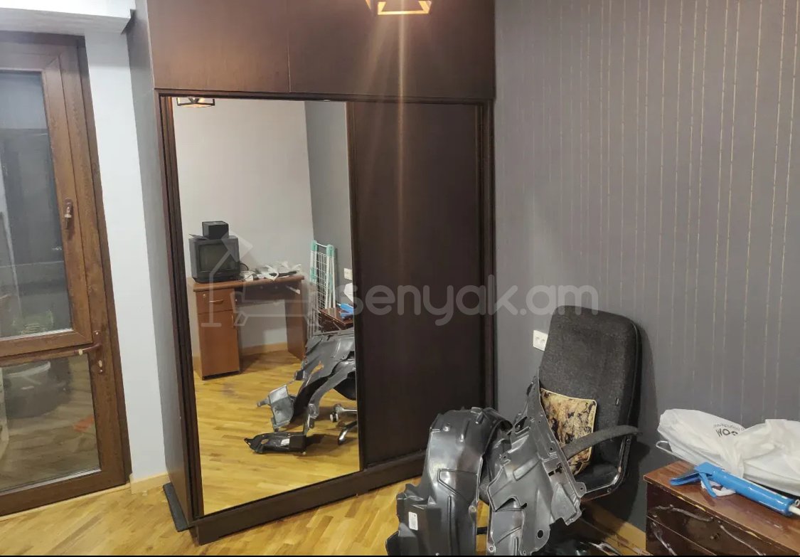4 Սենյականոց Բնակարան, 89քմ, 2/9 հարկ, Նորմալ Վիճակում