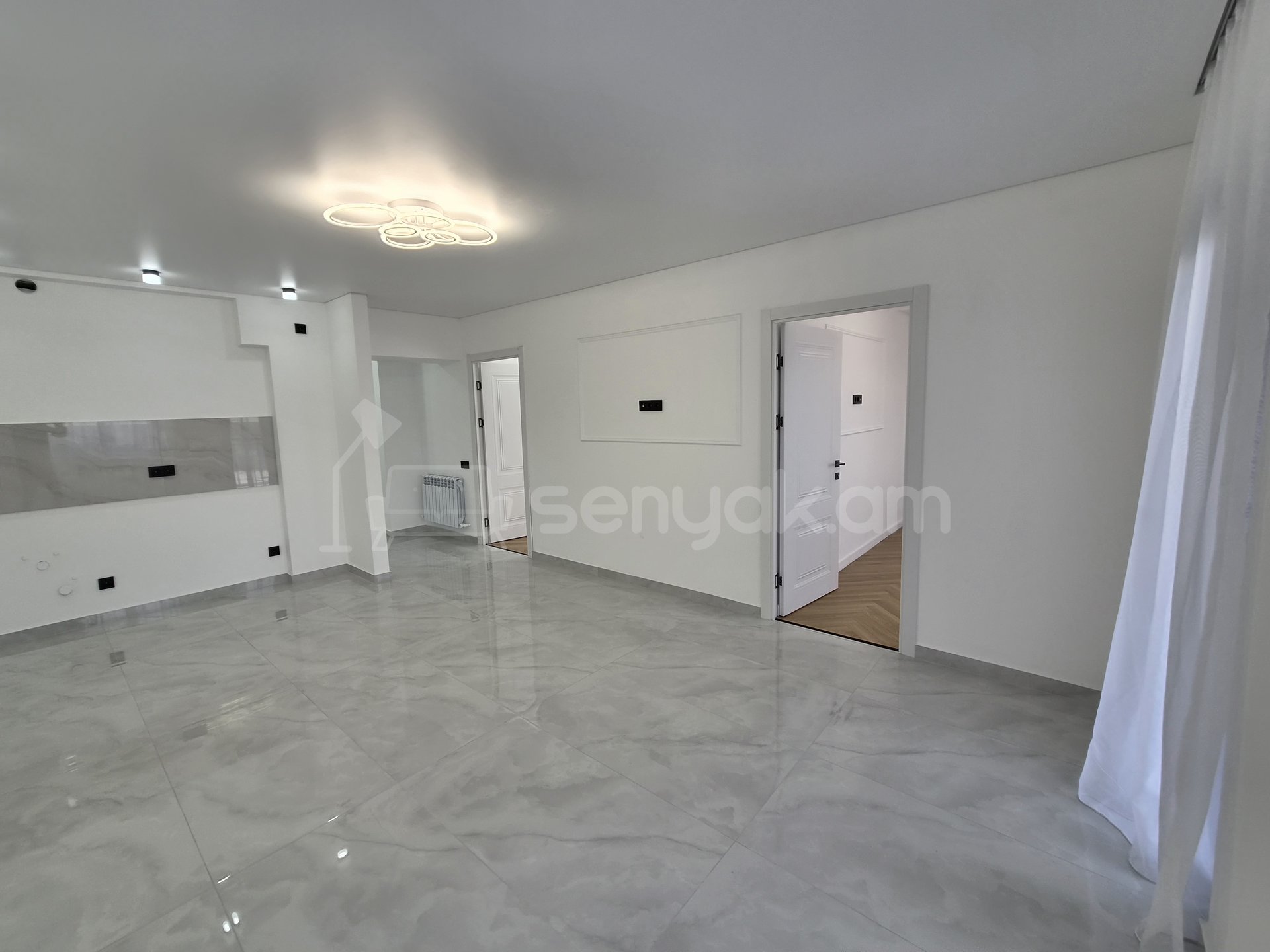 3 Սենյականոց Բնակարան, 63քմ, 12/13 հարկ, Դիզայներական Վերանորոգված