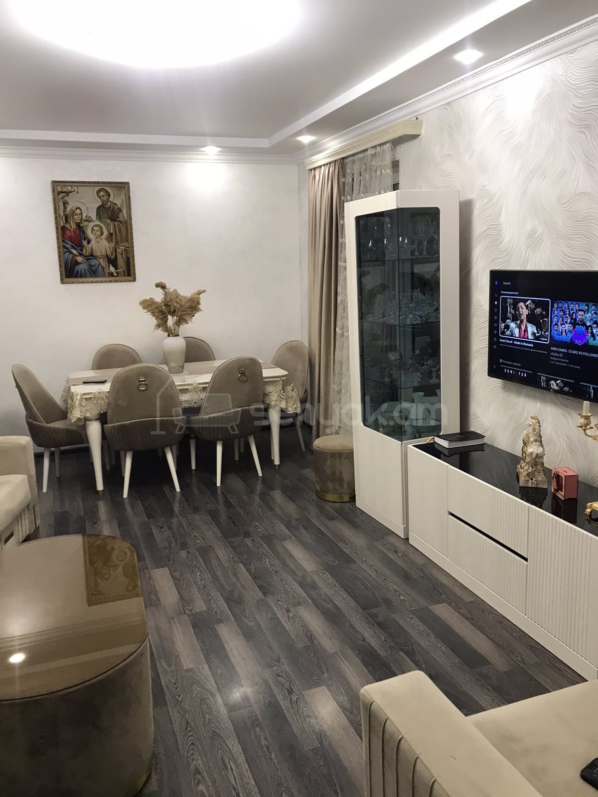 2 Սենյականոց Բնակարան, 50քմ, 3/9 հարկ, Կապիտալ Վերանորոգված, Կահավորված, Արևկող