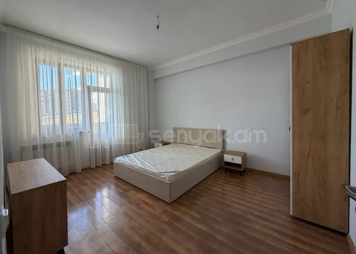 3 Սենյականոց Բնակարան Նորակառույցում, 101քմ, 5/13 հարկ, Կապիտալ Վերանորոգված, Կահավորված, Արևկող