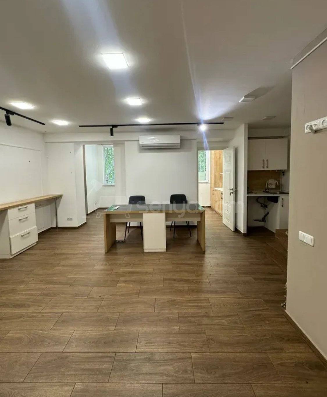 Օֆիսային Տարածք, 50քմ