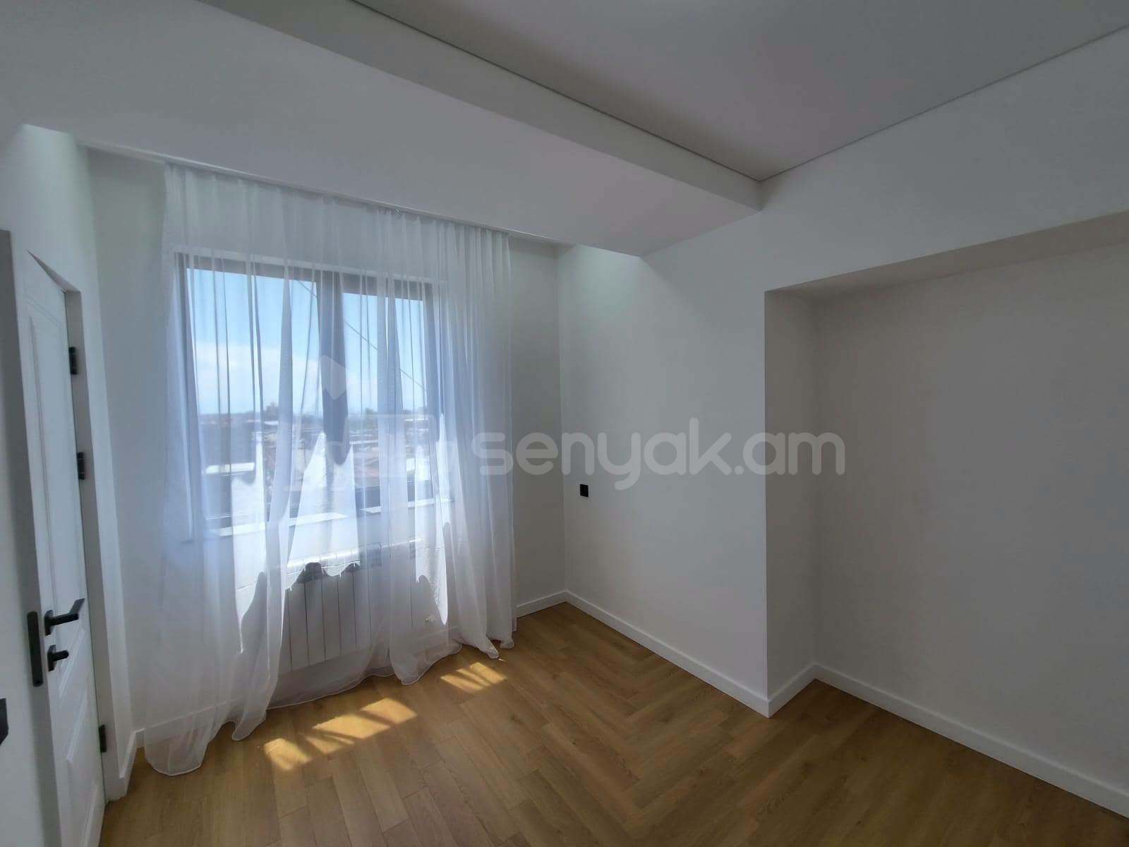 2 Սենյականոց Բնակարան, 36քմ, 12/13 հարկ, Կապիտալ Վերանորոգված