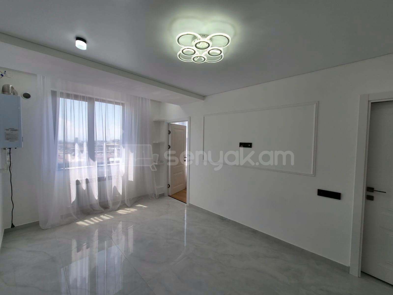 2 Սենյականոց Բնակարան, 36քմ, 12/13 հարկ, Կապիտալ Վերանորոգված