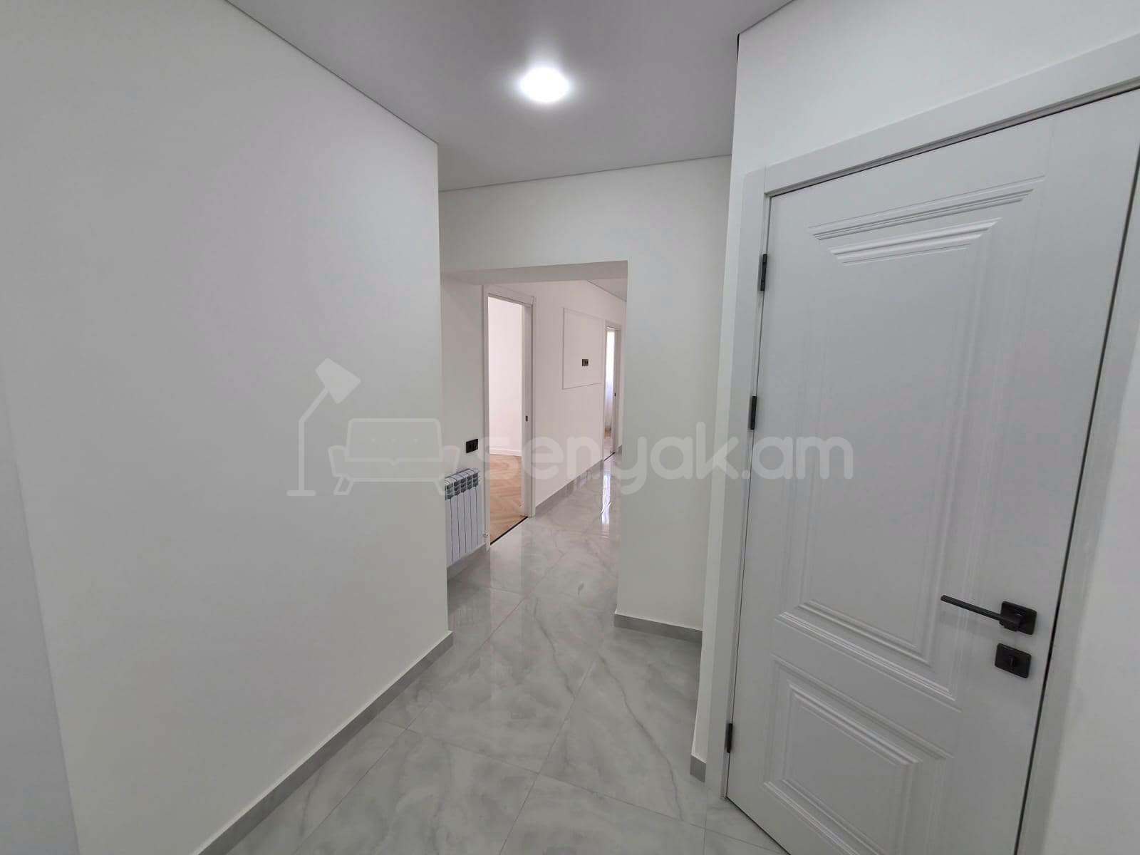 3 Սենյականոց Բնակարան, 63քմ, 12/13 հարկ, Կապիտալ Վերանորոգված