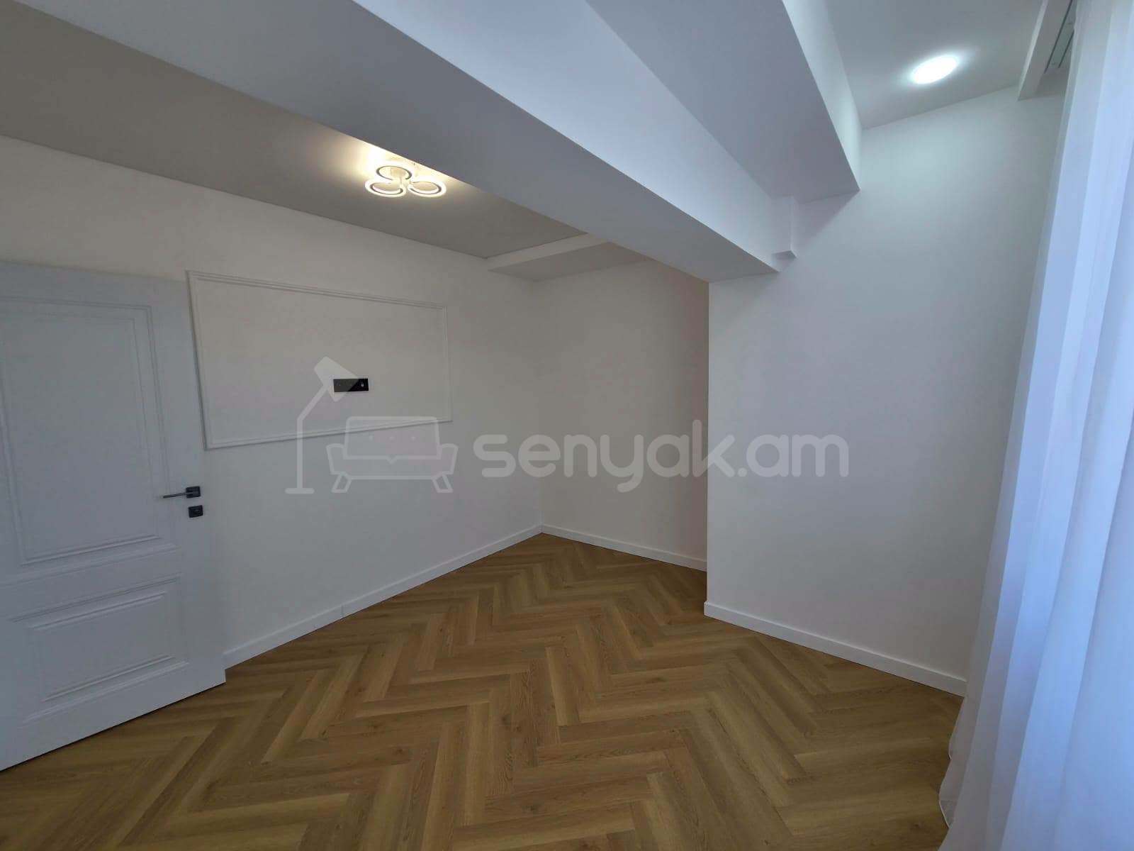 3 Սենյականոց Բնակարան, 63քմ, 12/13 հարկ, Կապիտալ Վերանորոգված