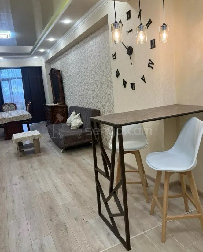 3 Սենյականոց Բնակարան Նորակառույցում, 95քմ, 3/13 հարկ, Դիզայներական Վերանորոգված