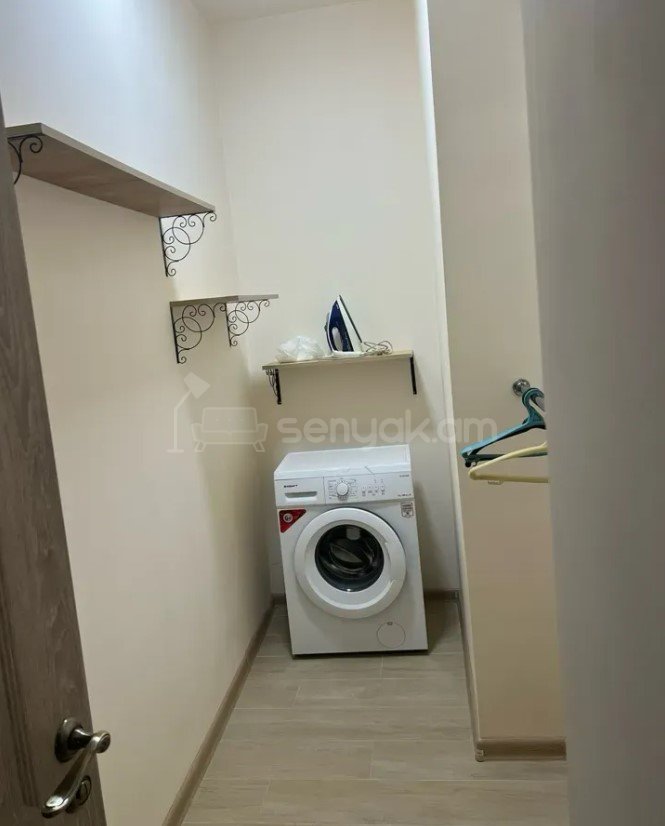 3 Սենյականոց Բնակարան Նորակառույցում, 95քմ, 3/13 հարկ, Դիզայներական Վերանորոգված