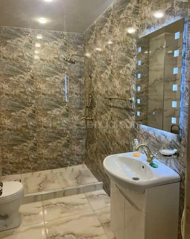 3 Սենյականոց Բնակարան Նորակառույցում, 95քմ, 3/13 հարկ, Դիզայներական Վերանորոգված