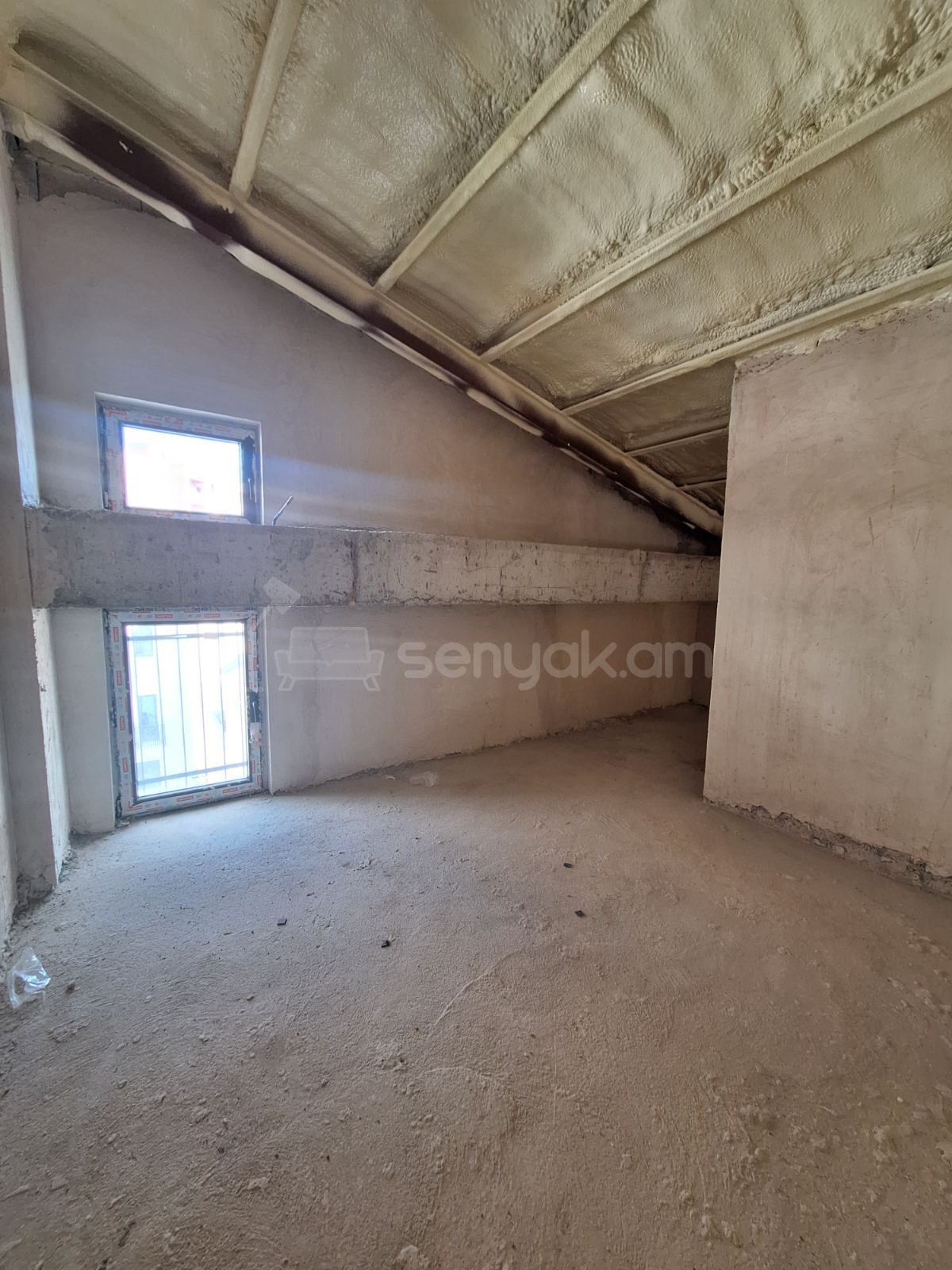 4 Սենյականոց Բնակարան Նորակառույցում, 114քմ, 4/5 հարկ, Զրոյական Վիճակում