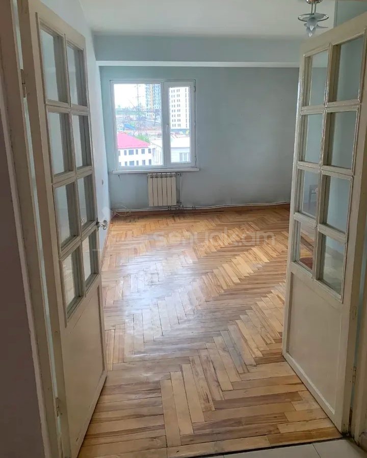 3 Սենյականոց Բնակարան, 77քմ, 7/14 հարկ, Նորմալ Վիճակում