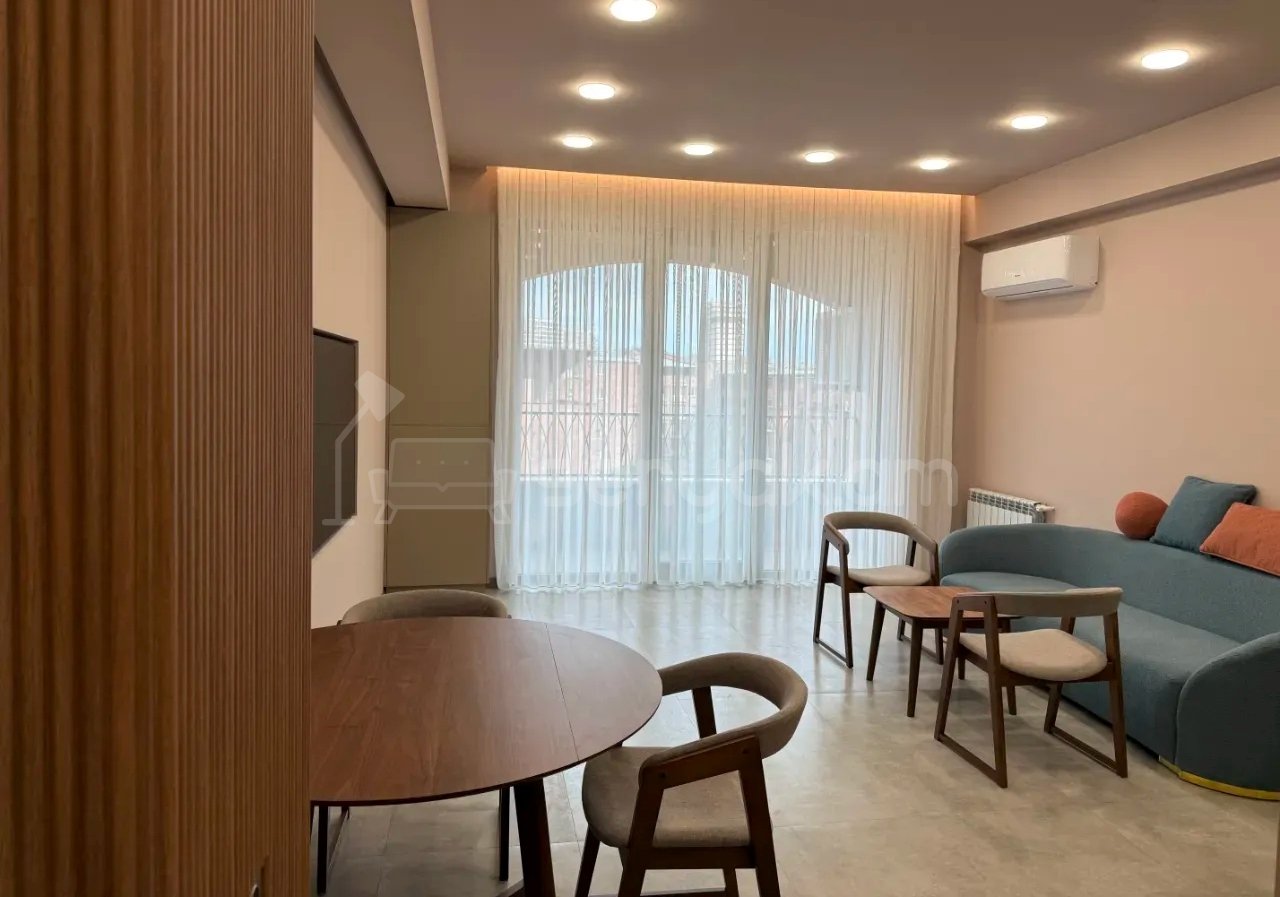 2 Սենյականոց Բնակարան Նորակառույցում, 54քմ, 8/15 հարկ, Դիզայներական Վերանորոգված, Կահավորված, Արևկող