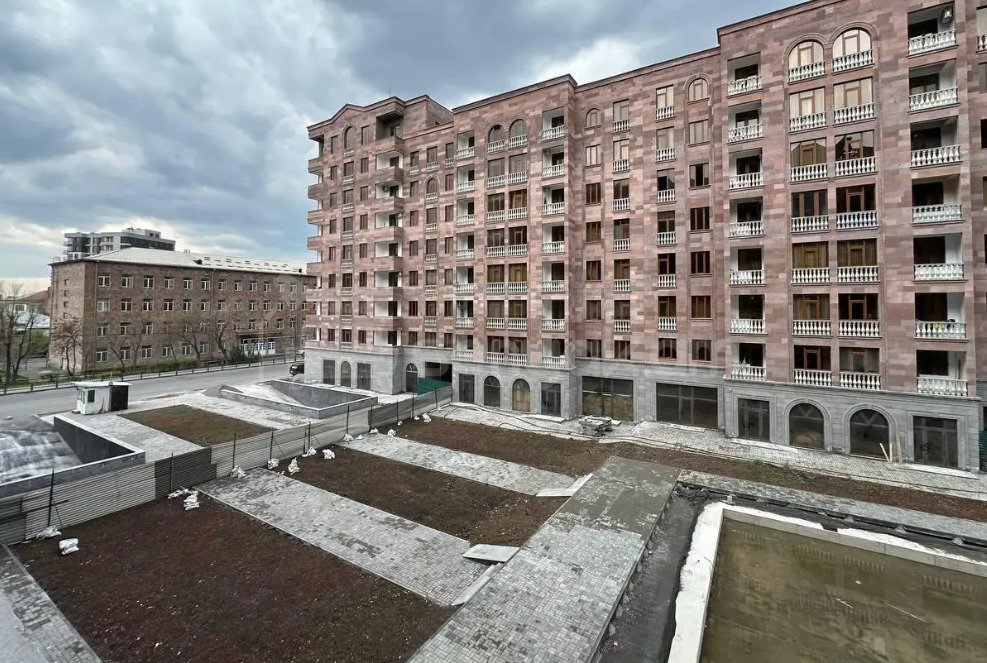 2 Սենյականոց Բնակարան Նորակառույցում, 47քմ, 3/8 հարկ, Դիզայներական Վերանորոգված
