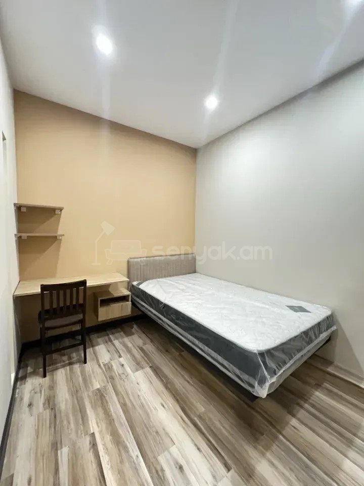 3 Սենյականոց Բնակարան Նորակառույցում, 70քմ, 12/13 հարկ, Կապիտալ Վերանորոգված