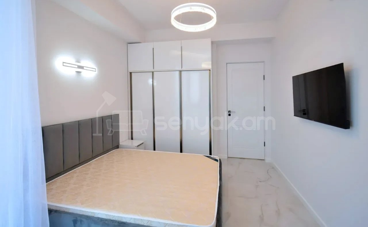 2 Սենյականոց Բնակարան Նորակառույցում, 54քմ, 10/13 հարկ, Դիզայներական Վերանորոգված