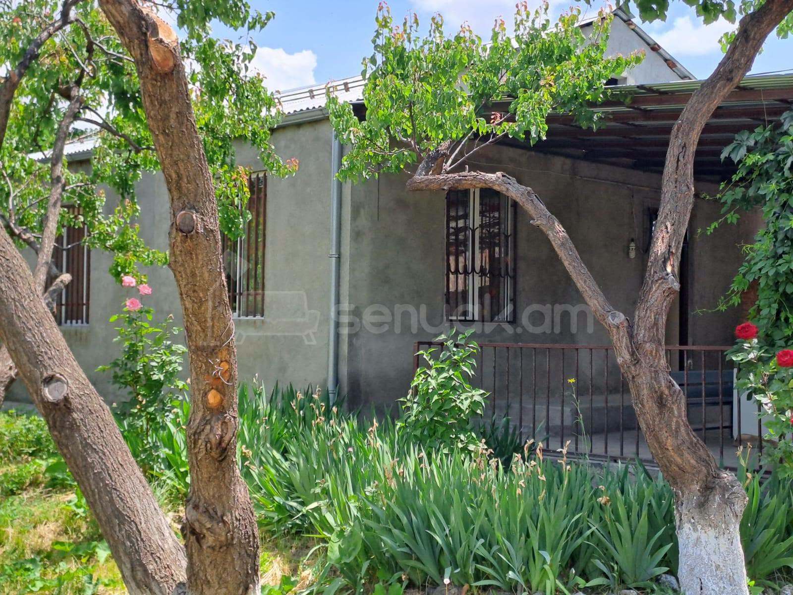 3 Սենյականոց Սեփական Տուն, 71քմ, Նորմալ Վիճակում