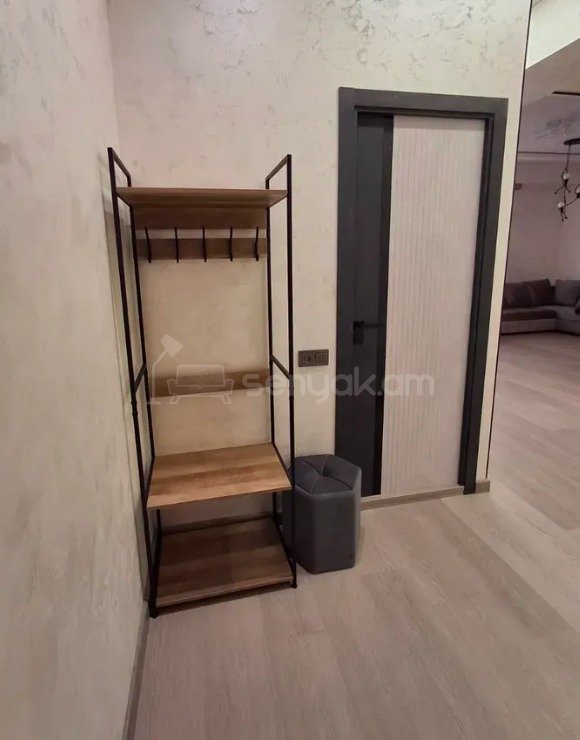 4 Սենյականոց Բնակարան Նորակառույցում, 70քմ, 3/19 հարկ, Դիզայներական Վերանորոգված, Կահավորված, Արևկող