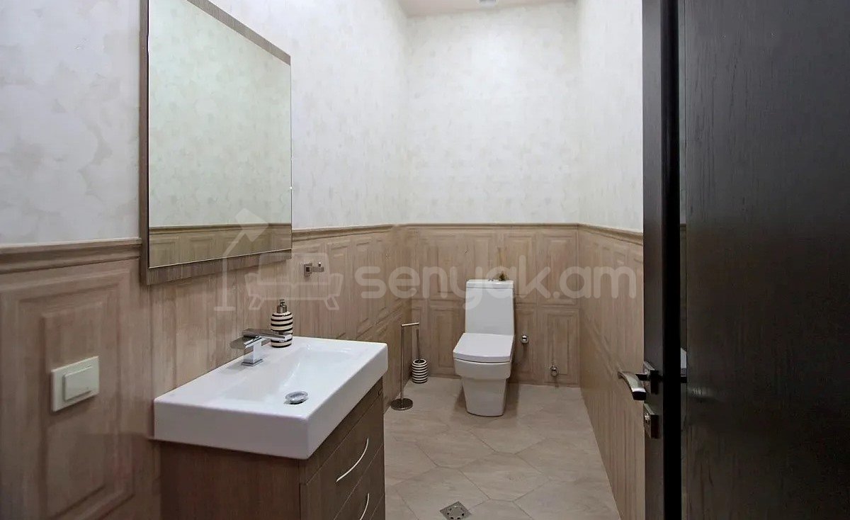 4 Սենյականոց Շքեղ Առանձնատուն, 280քմ, Լողավազանով