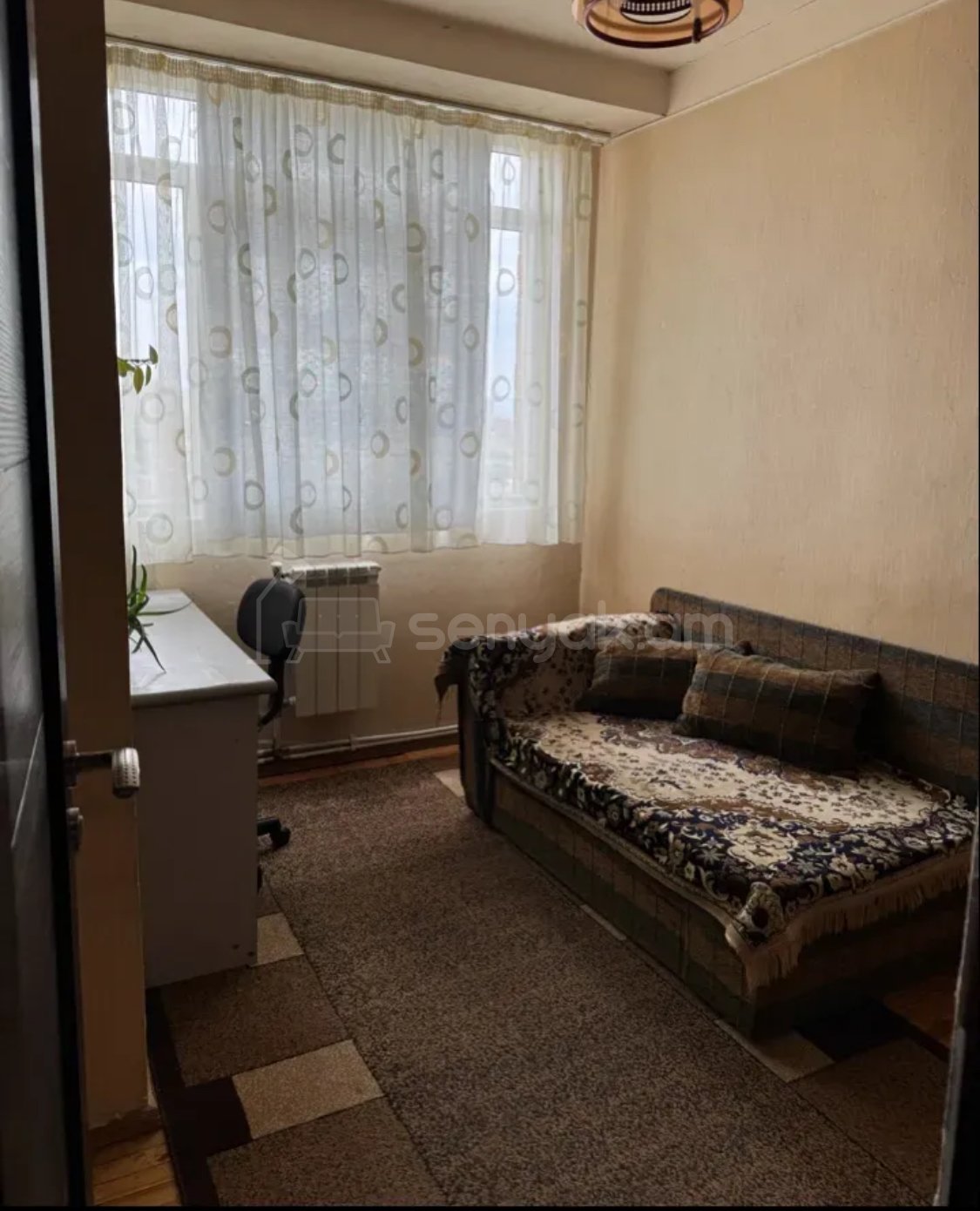 3 Սենյականոց Բնակարան, 56քմ, 13/16 հարկ, Նորմալ Վիճակում, Կահավորված