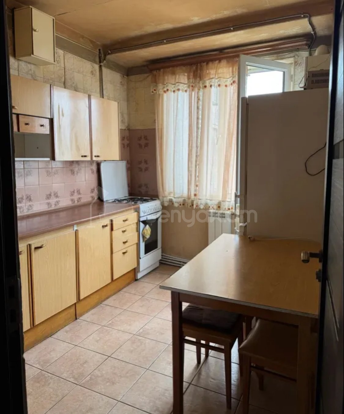 3 Սենյականոց Բնակարան, 56քմ, 13/16 հարկ, Նորմալ Վիճակում, Կահավորված