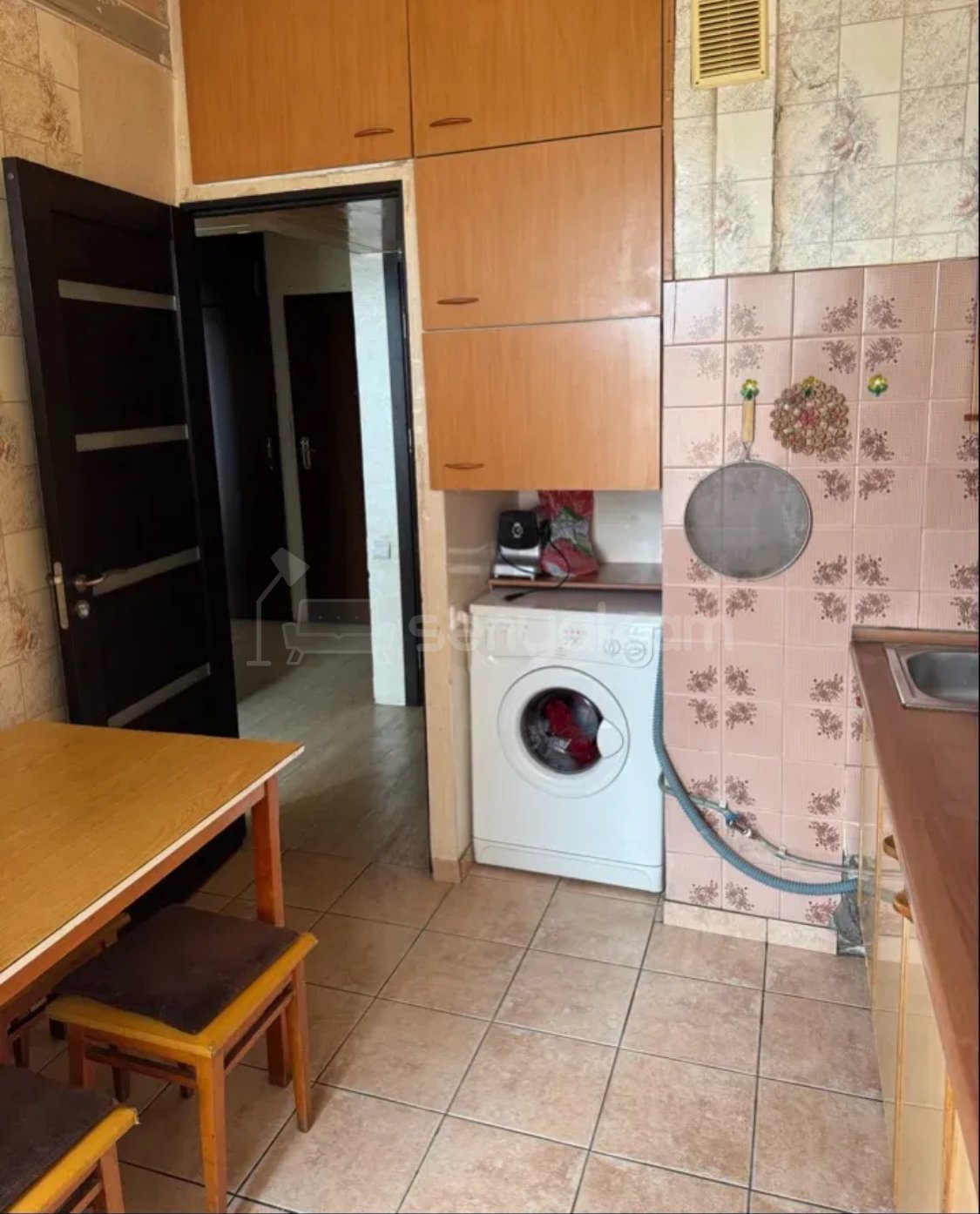3 Սենյականոց Բնակարան, 56քմ, 13/16 հարկ, Նորմալ Վիճակում, Կահավորված