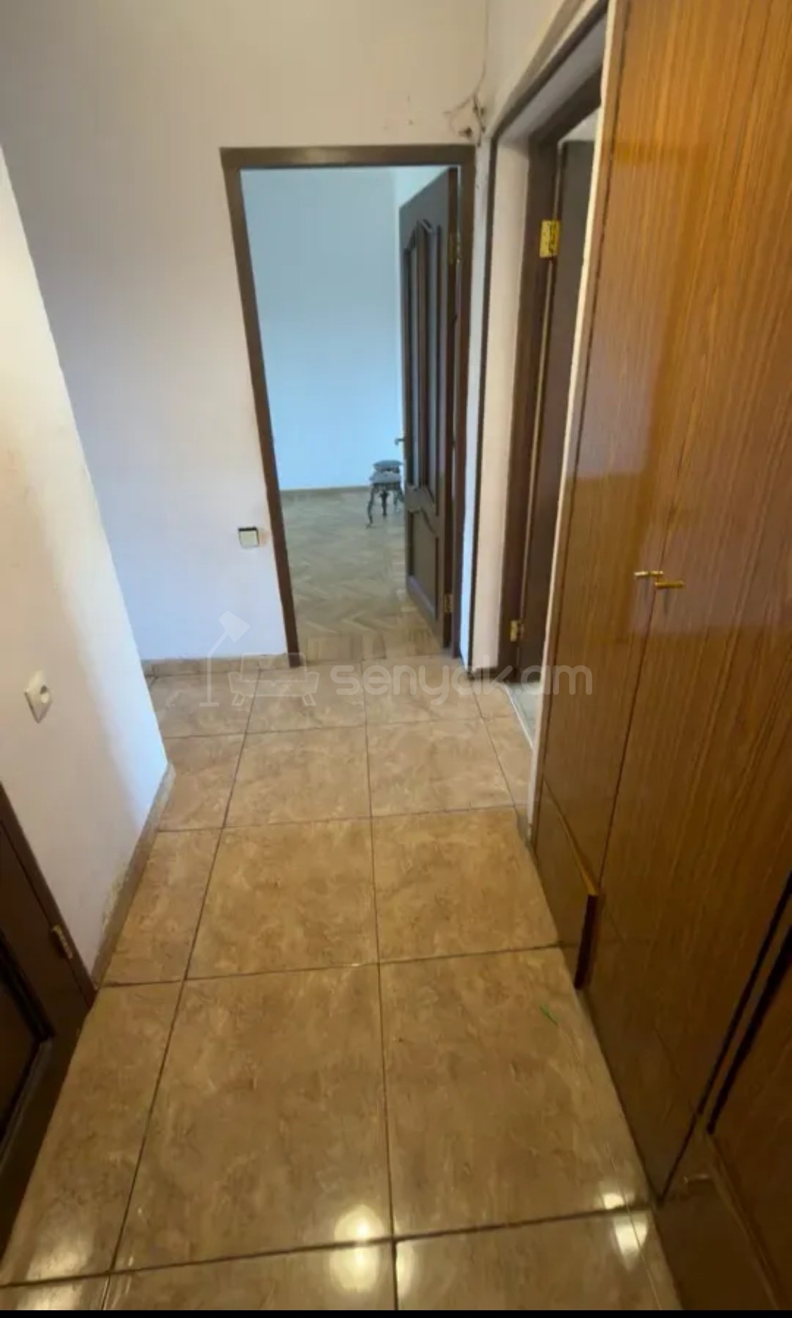 2 Սենյականոց Բնակարան Քարե Շենքում, 53քմ, 5/5 հարկ, Կոսմետիկ Վերանորոգված