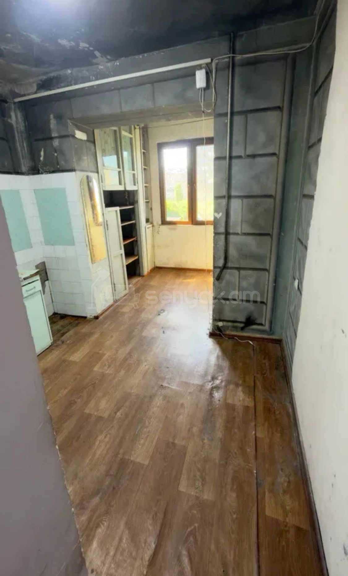 2 Սենյականոց Բնակարան Քարե Շենքում, 53քմ, 5/5 հարկ, Կոսմետիկ Վերանորոգված