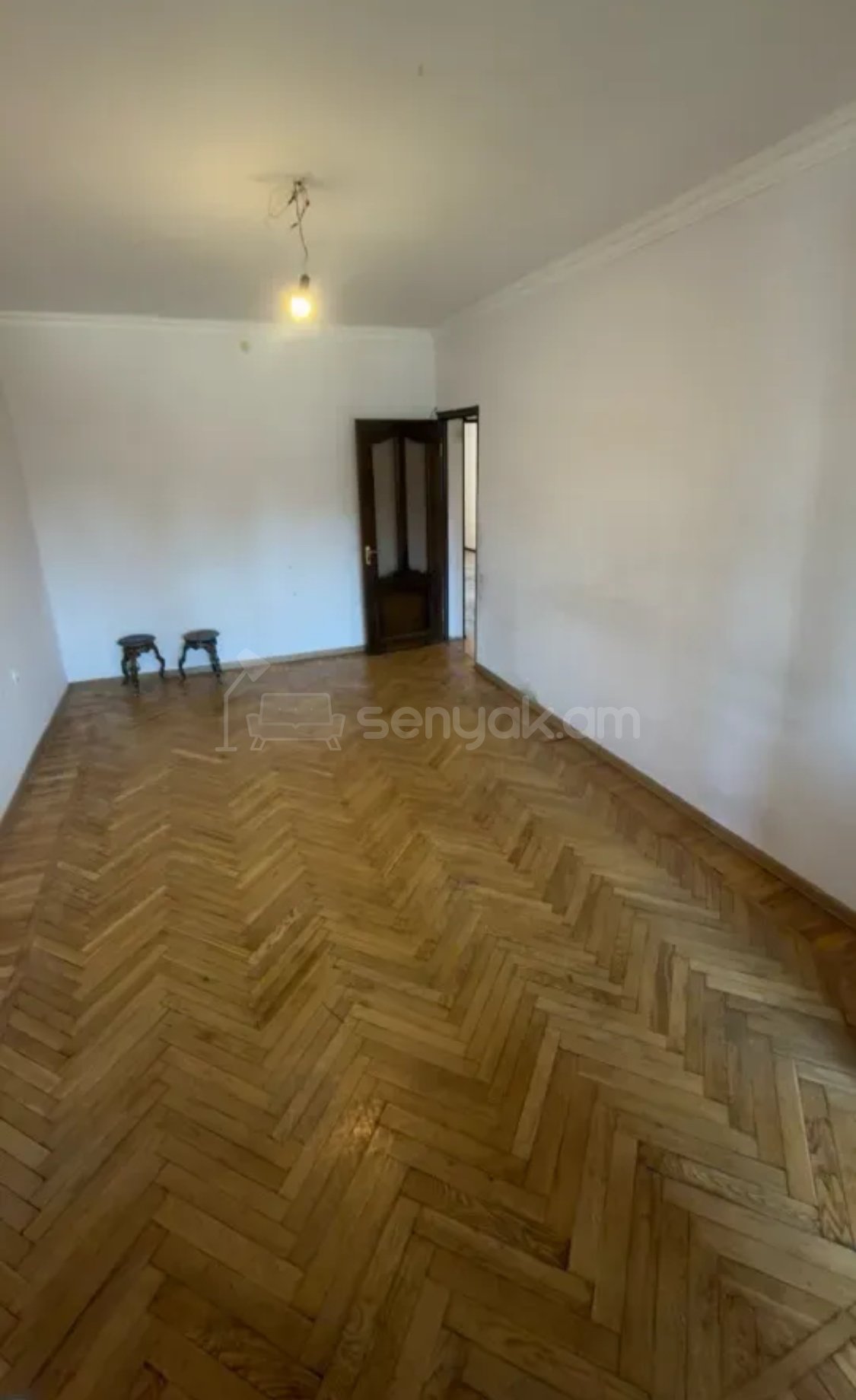 2 Սենյականոց Բնակարան Քարե Շենքում, 53քմ, 5/5 հարկ, Կոսմետիկ Վերանորոգված