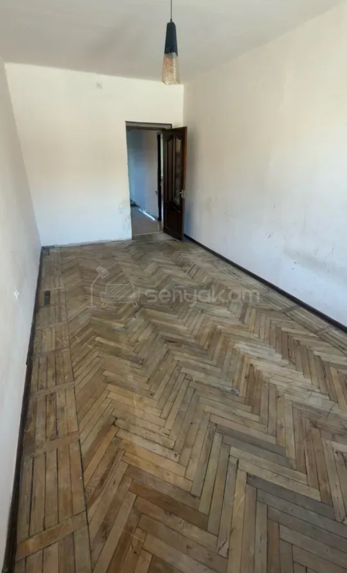 2 Սենյականոց Բնակարան Քարե Շենքում, 53քմ, 5/5 հարկ, Կոսմետիկ Վերանորոգված