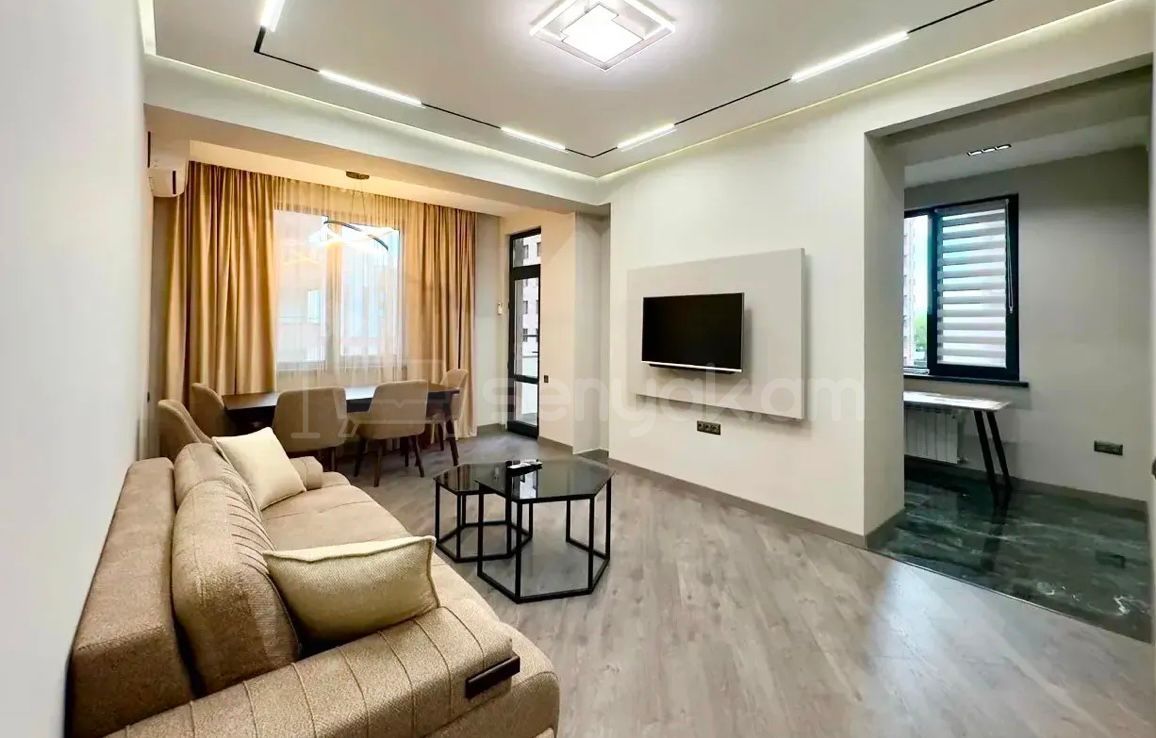3 Սենյականոց Բնակարան Նորակառույցում, 80քմ, 5/14 հարկ, Դիզայներական Վերանորոգված, Կահավորված, Արևկող