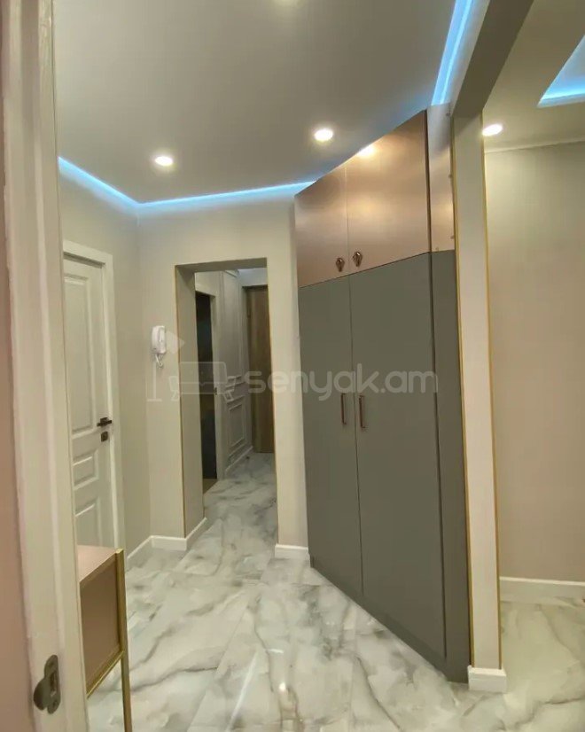2 Սենյականոց Բնակարան, 55քմ, 4/9 հարկ, Դիզայներական Վերանորոգված