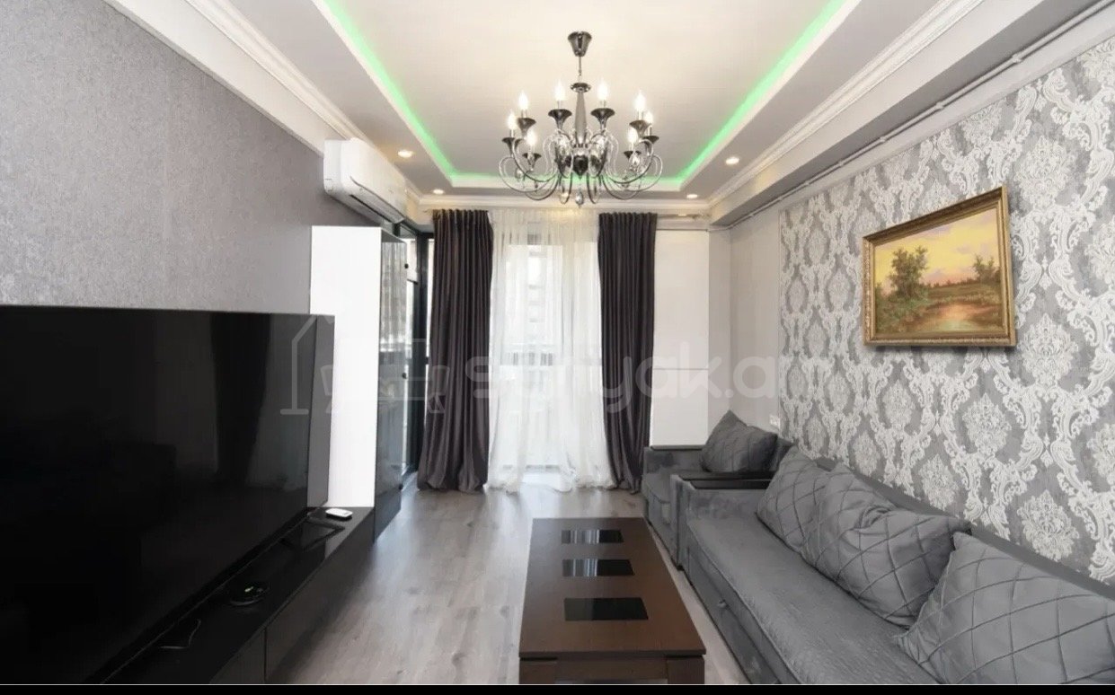 2 Սենյականոց Բնակարան Նորակառույցում, 77քմ, 7/14 հարկ, Կապիտալ Վերանորոգված