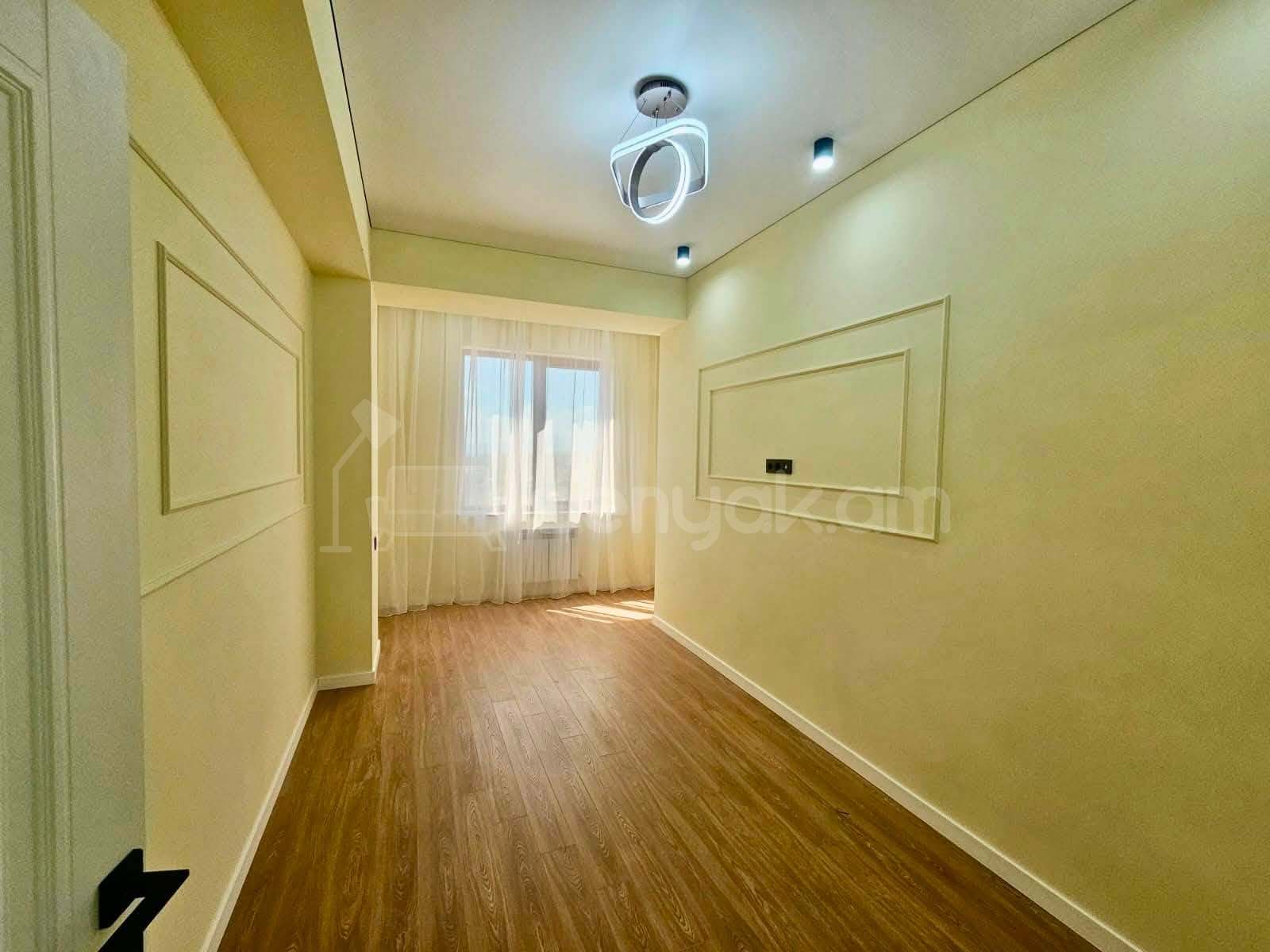 3 Սենյականոց Բնակարան Նորակառույցում, 81քմ, 9/11 հարկ, Դիզայներական Վերանորոգված