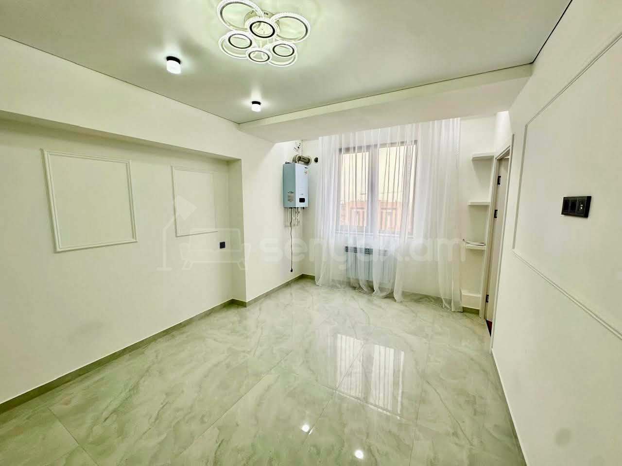 2 Սենյականոց Բնակարան, 36քմ, 12/13 հարկ, Դիզայներական Վերանորոգված