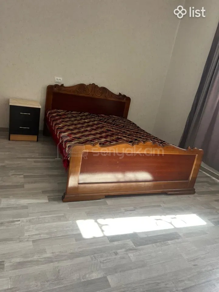 2 Սենյականոց Բնակարան Քարե Շենքում, 56քմ, 1/1 հարկ, Նորմալ Վիճակում, Կահավորված
