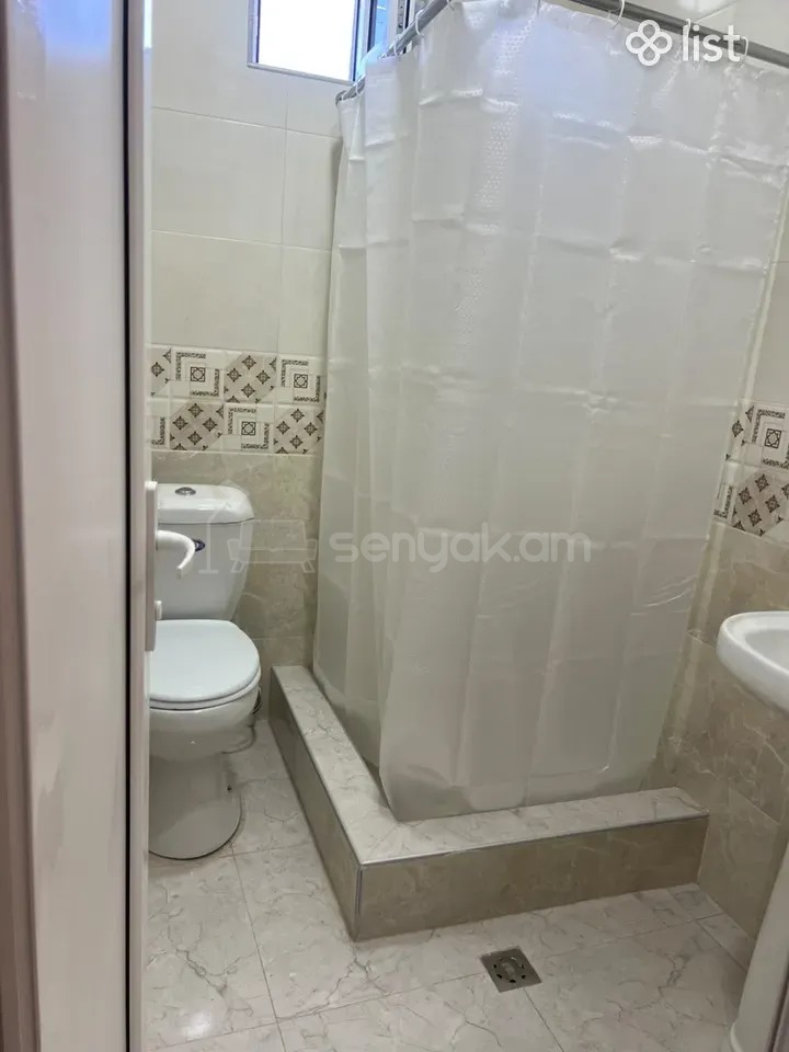 2 Սենյականոց Բնակարան Քարե Շենքում, 56քմ, 1/1 հարկ, Նորմալ Վիճակում, Կահավորված