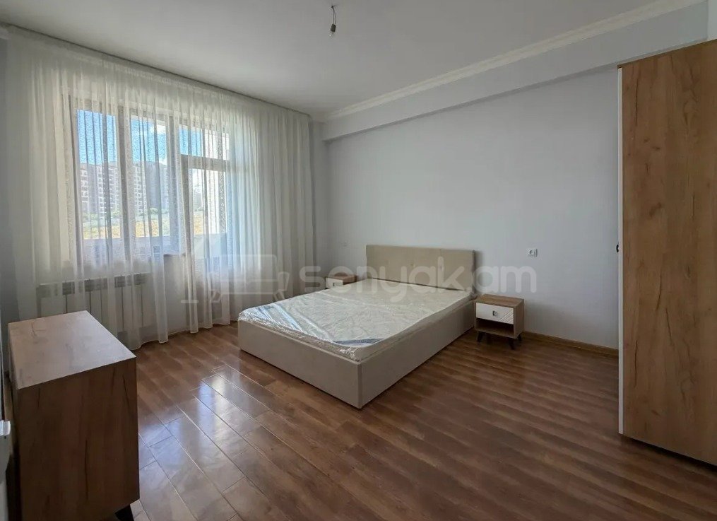 3 Սենյականոց Բնակարան Նորակառույցում, 101քմ, 5/13 հարկ, Կապիտալ Վերանորոգված, Կահավորված, Արևկող