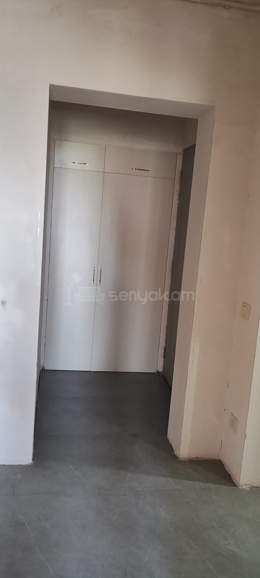 3 Սենյականոց Բնակարան, 53քմ, 6/9 հարկ, Կոսմետիկ Վերանորոգված