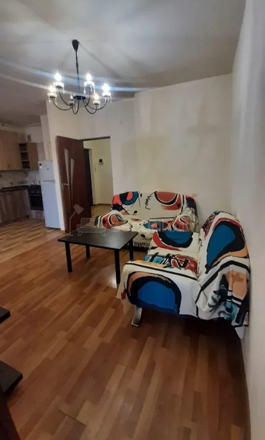 2 Սենյականոց Բնակարան Քարե Շենքում, 45քմ, 4/8 հարկ, Կապիտալ Վերանորոգված, Կահավորված