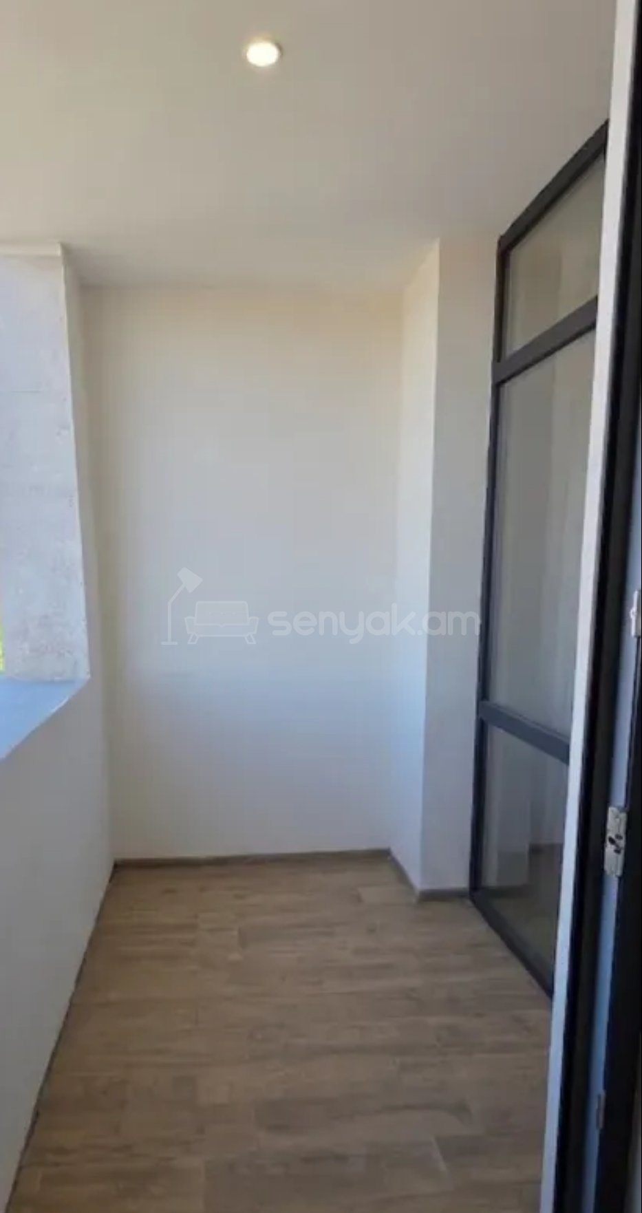 2 Սենյականոց Բնակարան Նորակառույցում, 52քմ, 10/16 հարկ, Կապիտալ Վերանորոգված, Կահավորված, Արևկող