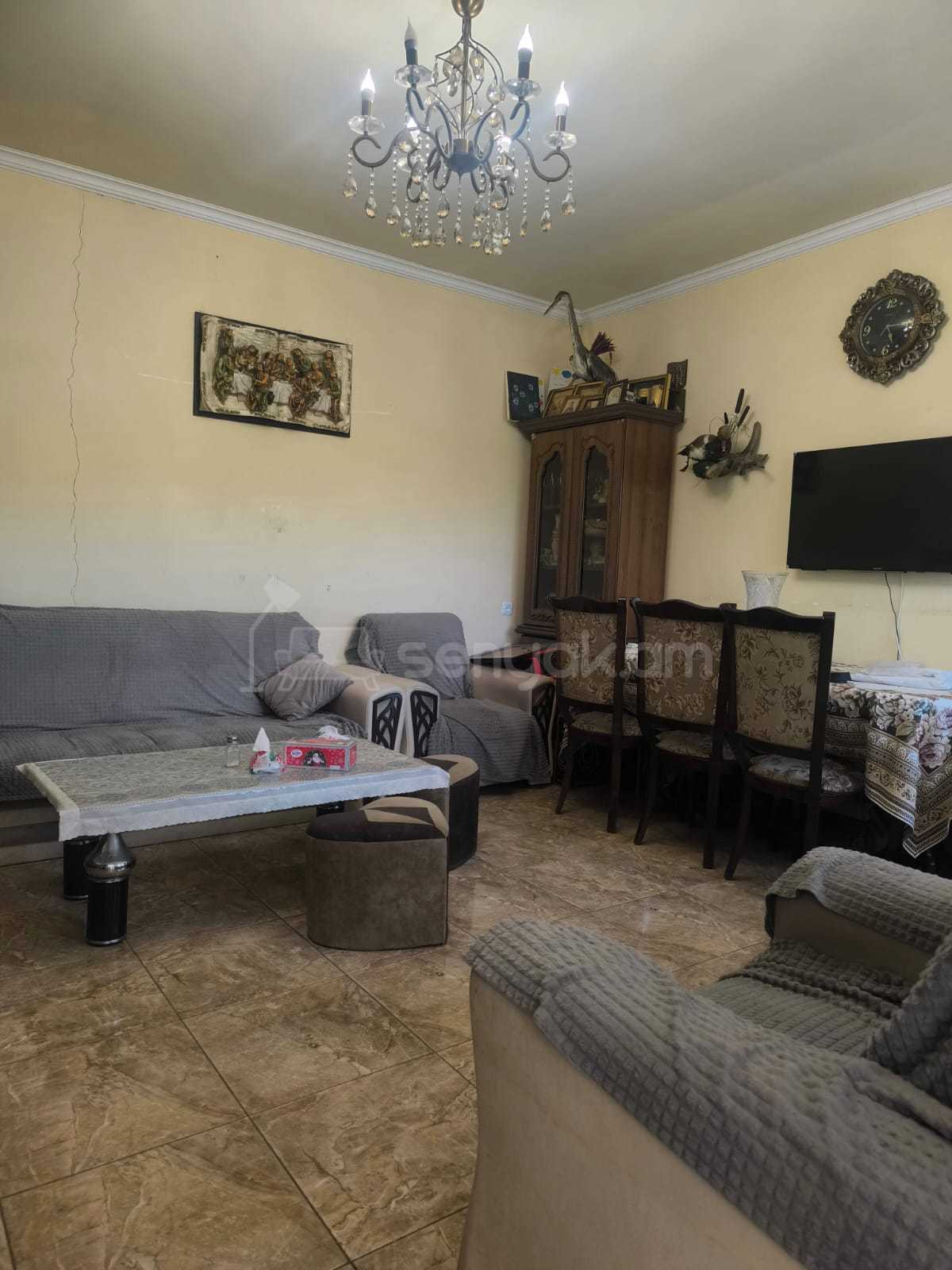 3 Սենյականոց Սեփական Տուն, 65քմ, Նորմալ Վիճակում, Կահավորված