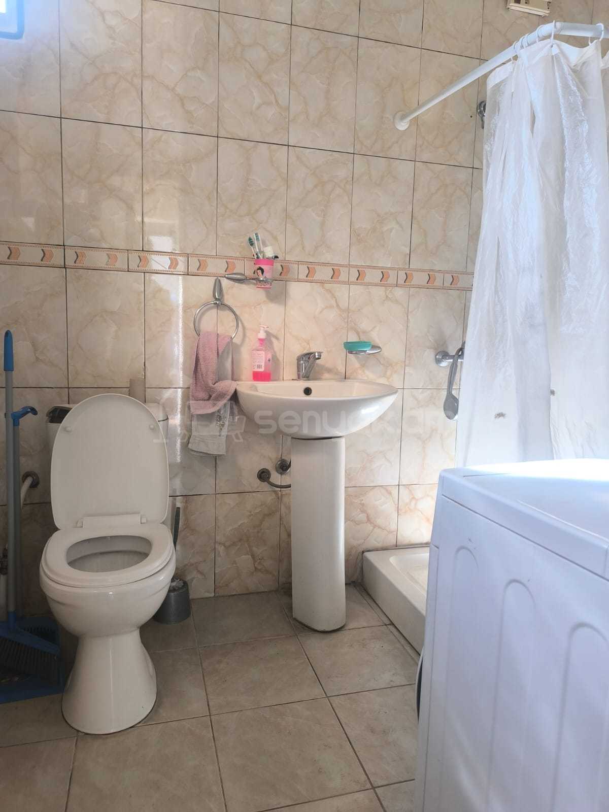 3 Սենյականոց Սեփական Տուն, 65քմ, Նորմալ Վիճակում, Կահավորված