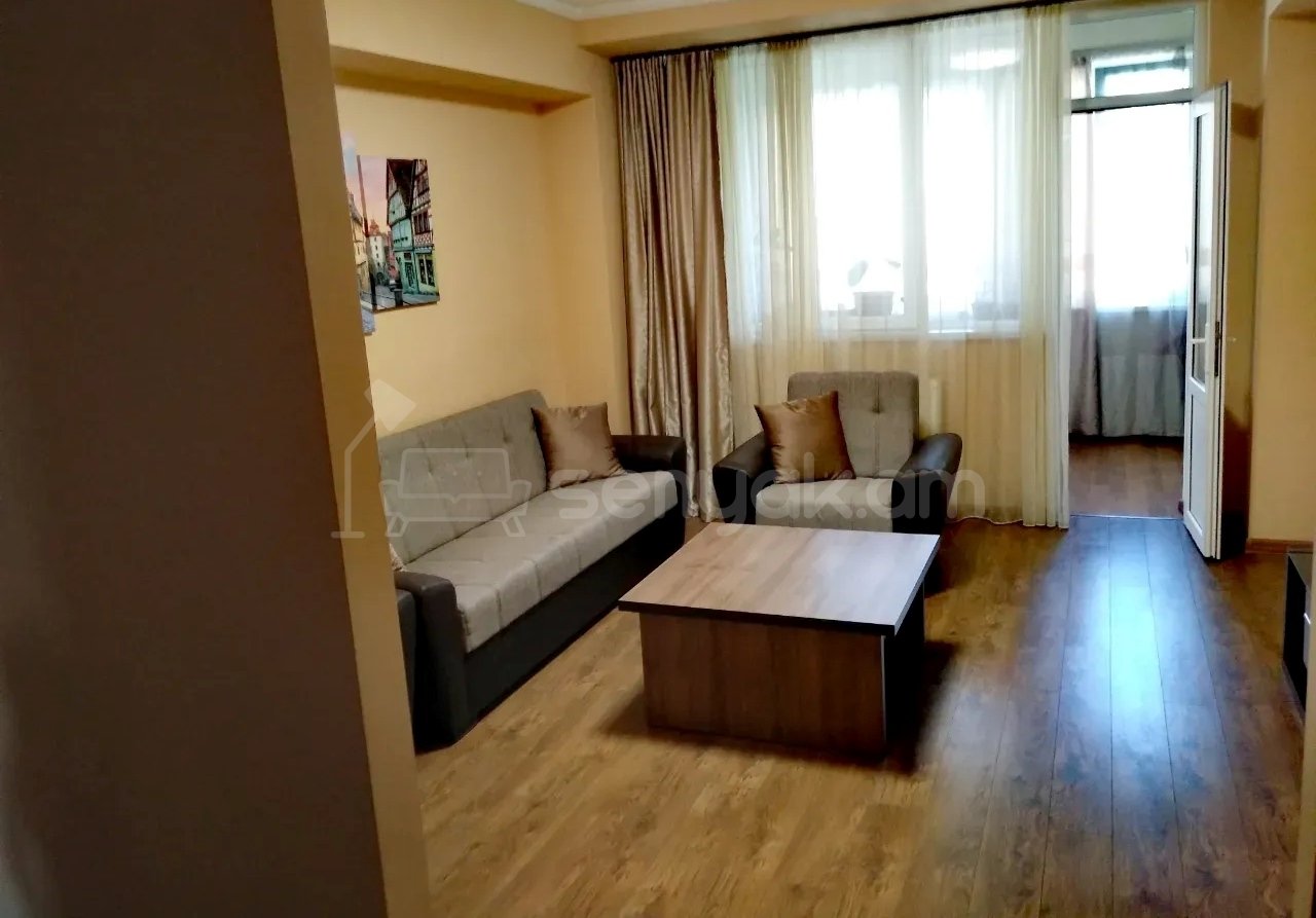 3 Սենյականոց Բնակարան, 90քմ, 4/9 հարկ, Կապիտալ Վերանորոգված