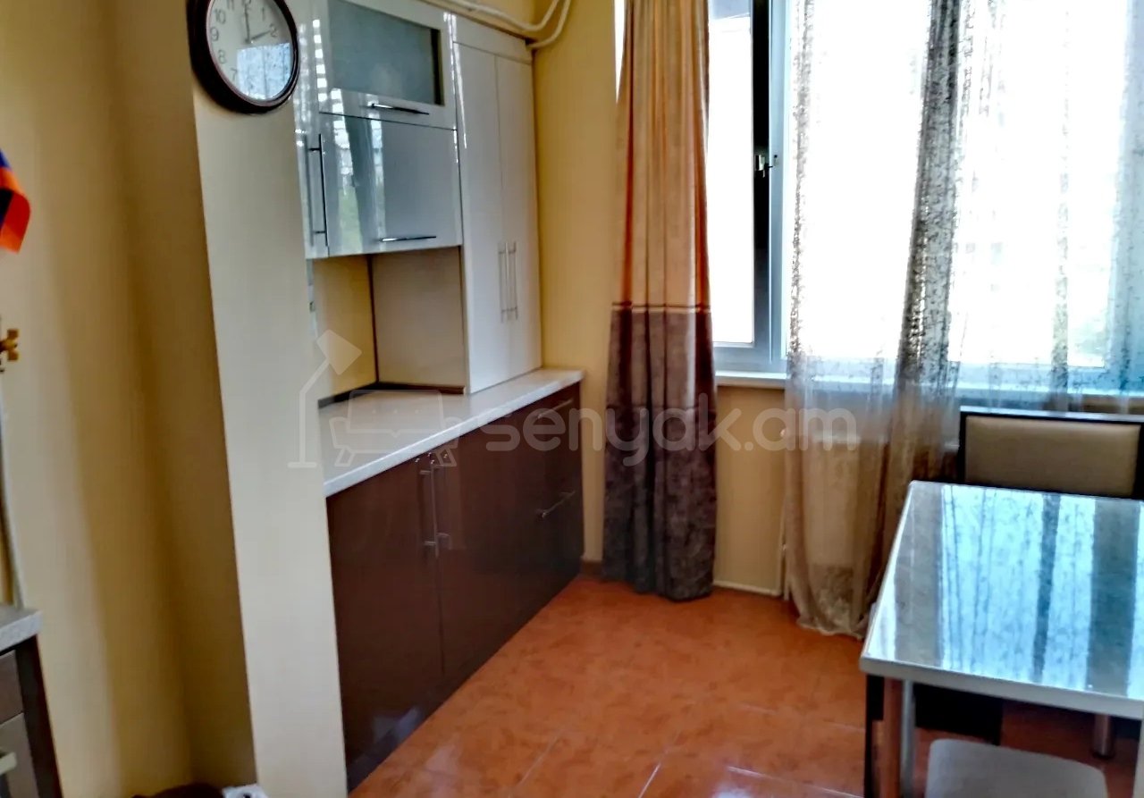 3 Սենյականոց Բնակարան, 90քմ, 4/9 հարկ, Կապիտալ Վերանորոգված