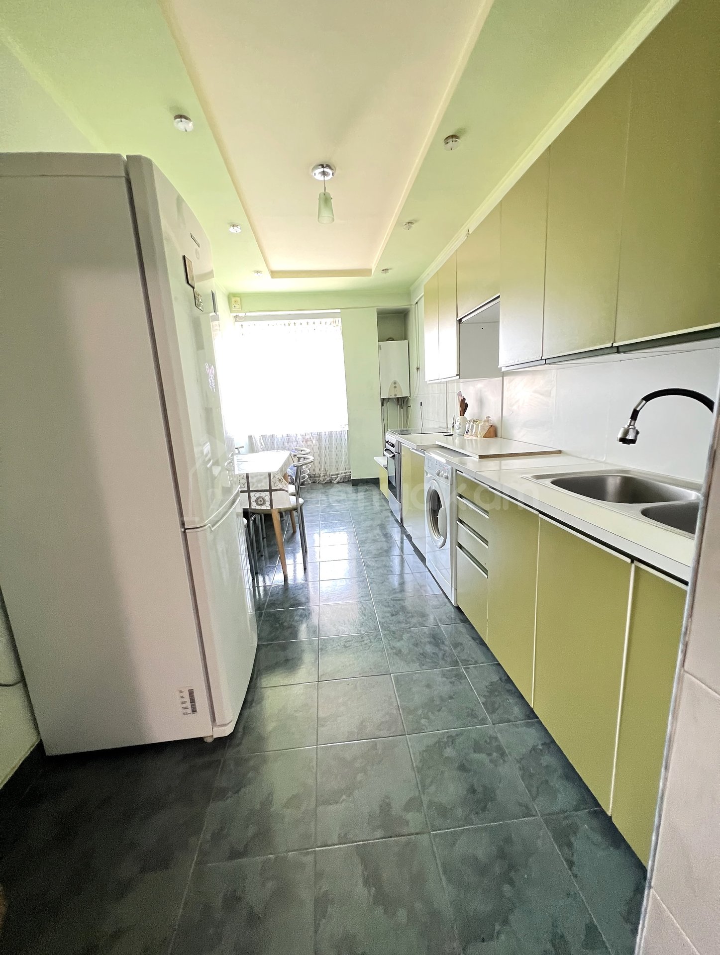 3 Սենյականոց Բնակարան, 82քմ, 8/9 հարկ, Կապիտալ Վերանորոգված