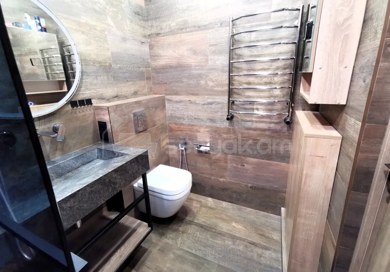 2 Սենյականոց Բնակարան Նորակառույցում, 66քմ, 6/7 հարկ, Կապիտալ Վերանորոգված