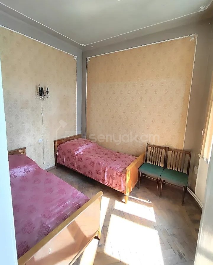 2 Սենյականոց Բնակարան Նորակառույց Քարե Շենքում, 49քմ, 5/5 հարկ, Պետական Վիճակում